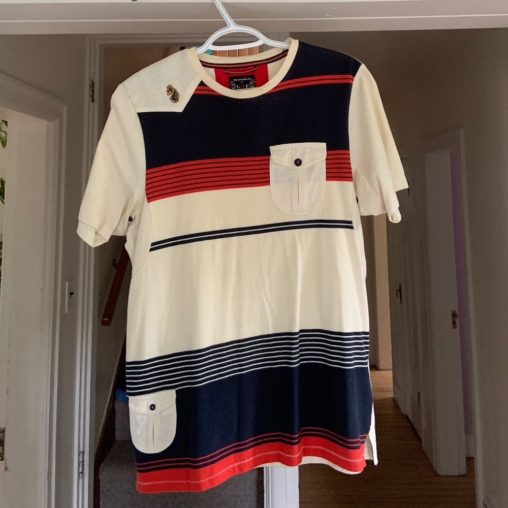 Luke 1977 Tee Shirt medium